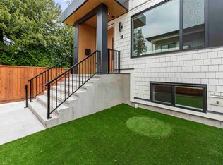 7822 Goodlad St #4, Burnaby, BC V5E 2H6