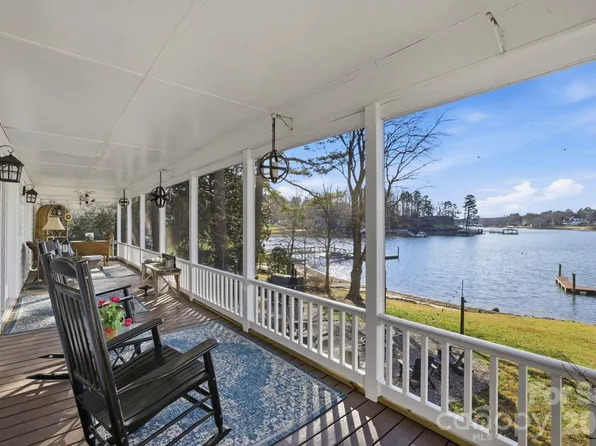 122 Lily Pad Loop, Troutman, NC 28166