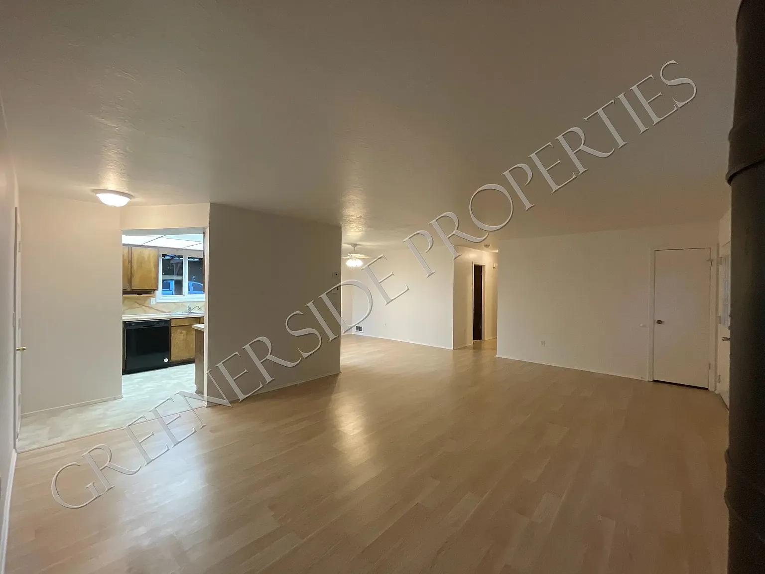 2 bed, 1200 sqft, $1,400 — Photo 1
