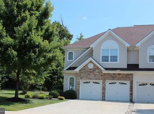 35 Wimbledon Way, Marlton, NJ 08053