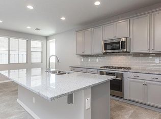 2240 S Wallrade Ln, Gilbert, AZ 85295