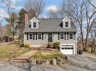 9 Hillcrest St, Arlington, MA 02476