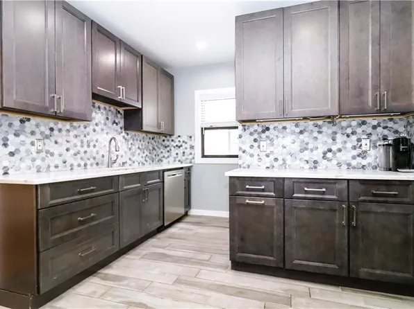 3216 Avenue J image 10 of 36