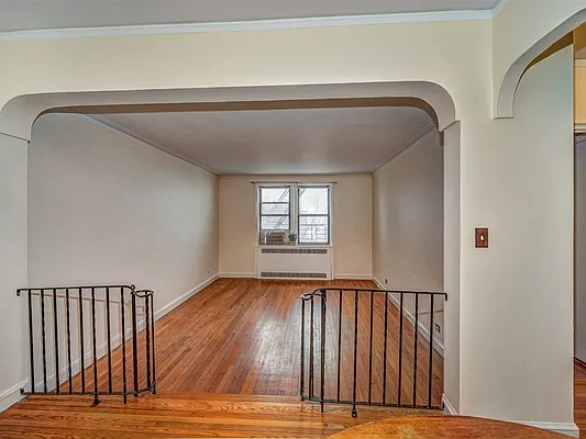 Sold by Robert E. Hill  | media 7