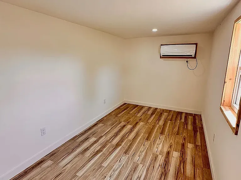 7009 Coley Rd — Photo 15