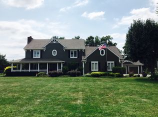 3153 W Smokey Row Rd, Bargersville, IN 46106