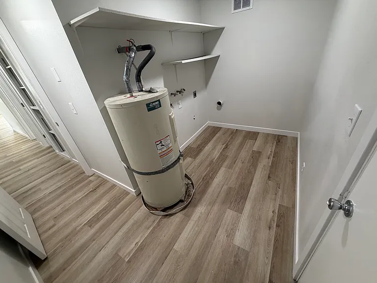 24883 Dunham Ave — Photo 18