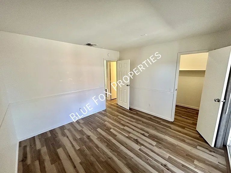 2688 W Avenida Azahar — Photo 15