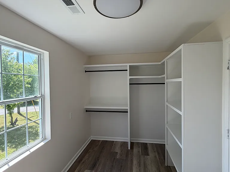 108 Crestview Dr — Photo 25