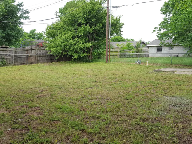 1508 Southern Heights Ave — Photo 21