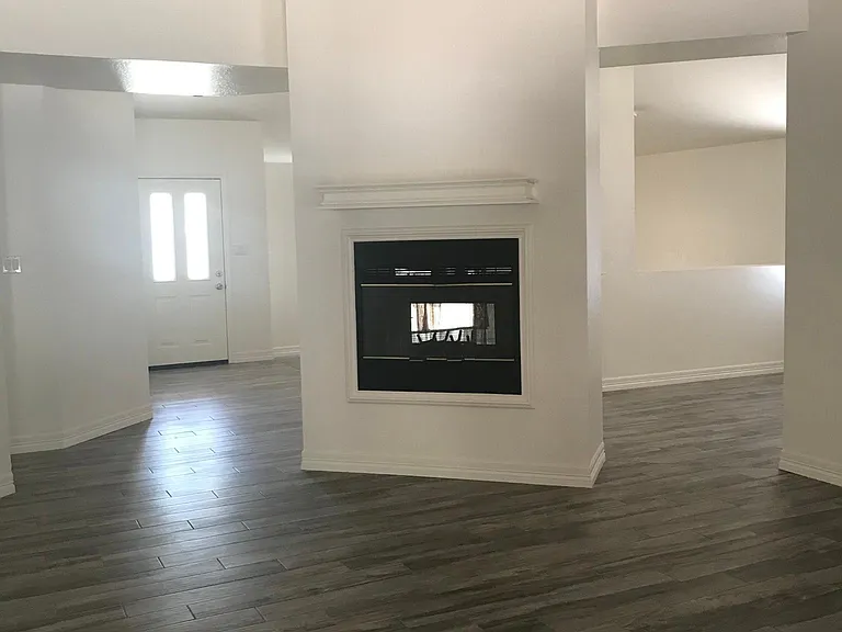 4 Everglade Ct — Photo 9