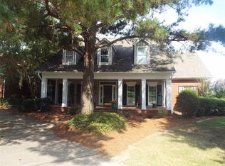242 Forest Lake Dr, Madison, MS 39110