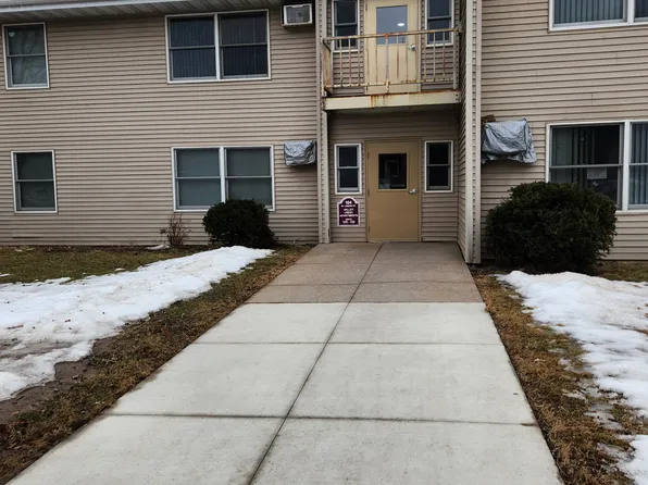 Valley Crest Apartments, 104 W Linden St #140, Abbotsford, WI 54405