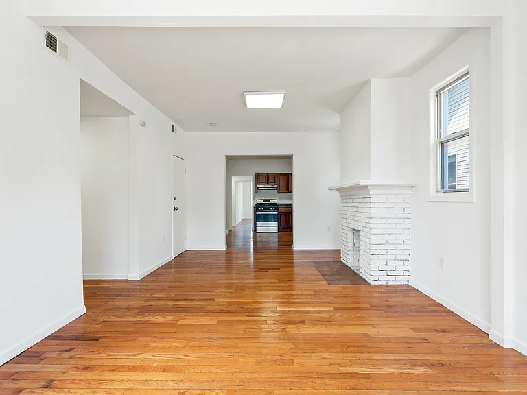 1043 Hunterdon St #2 — Photo 6