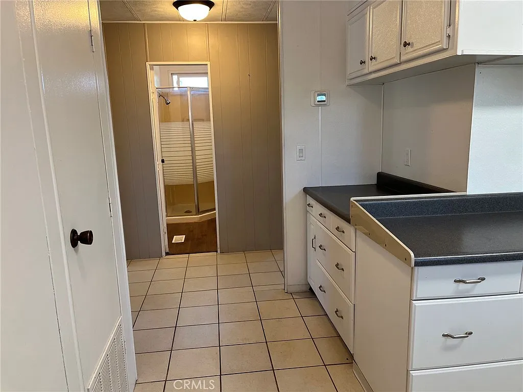 3 bed, 1440 sqft, $2,650 — Photo 4