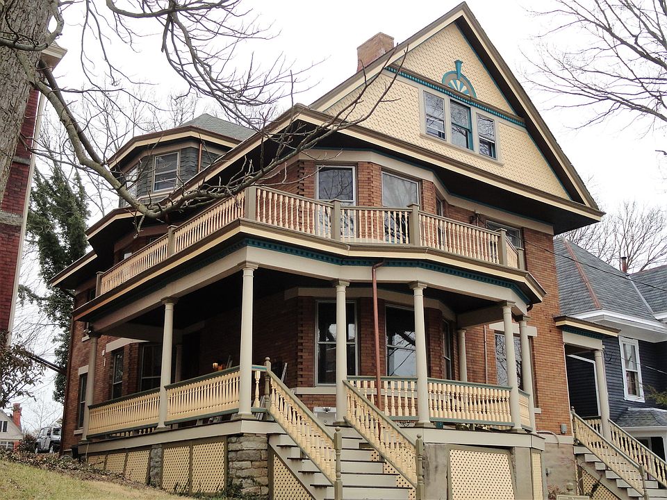 Colonial Revival
