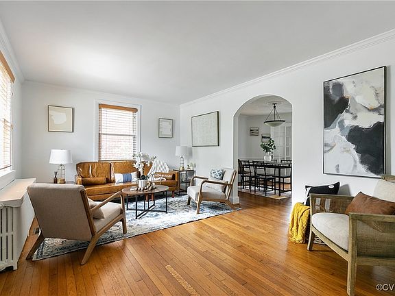 5th image of 4018 Augusta Ave