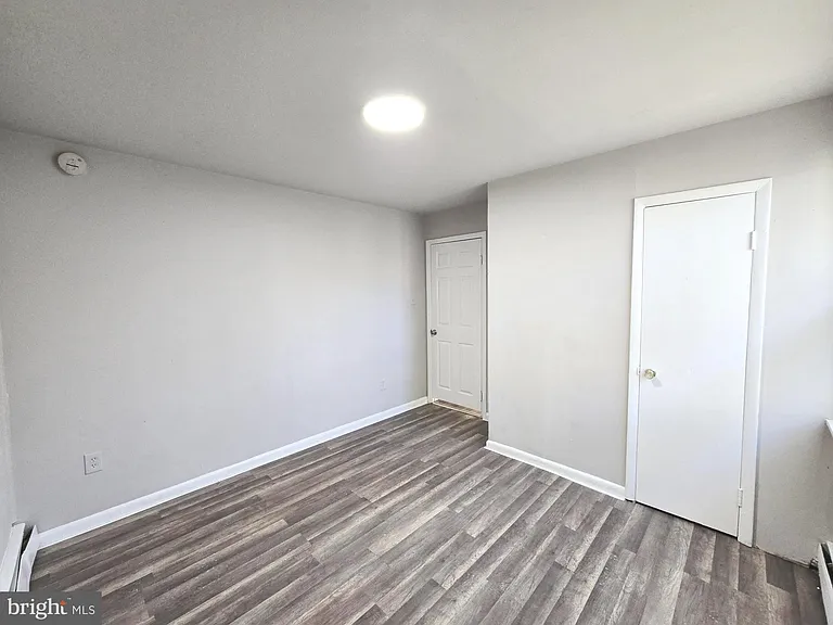 5526 N Mascher St #1 — Photo 23