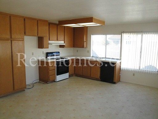 2nd image of 7564 Dancy Rd