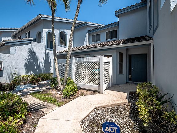 5th image of 9777 Nickels Boulevard #703