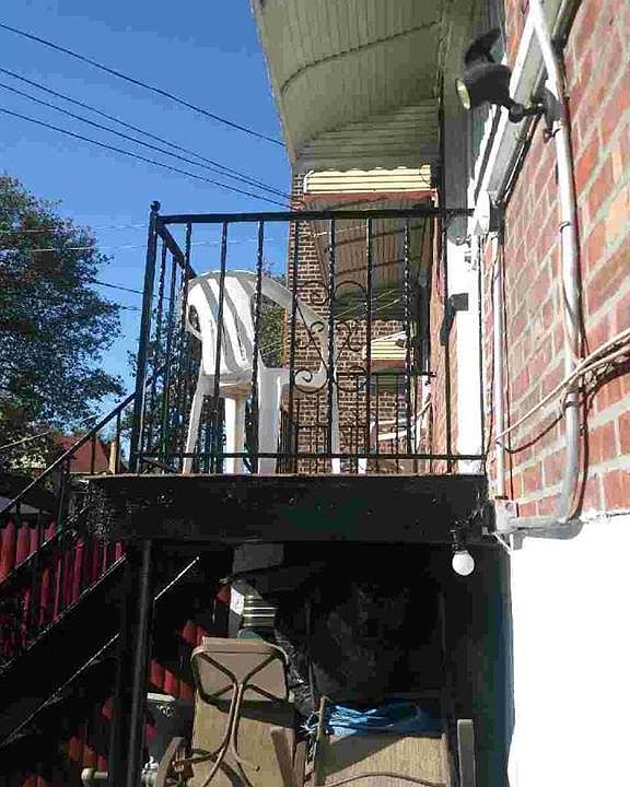 2nd image of 1480 E 48th St