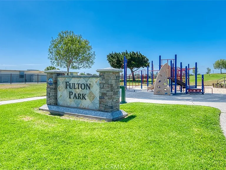17597 Santa Paula Cir — Photo 28