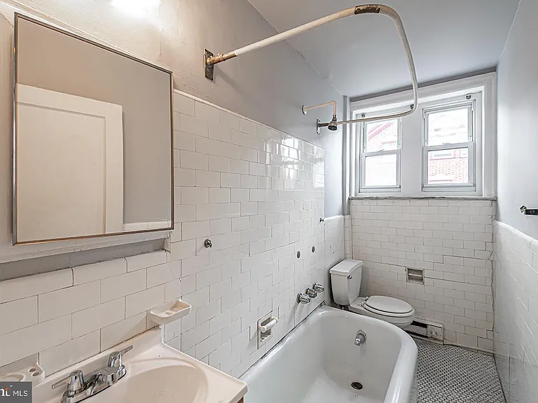 2115 N 63rd St #2B — Photo 10