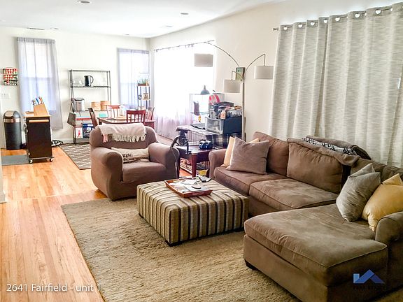 3rd image of 2641-43 N Fairfield Ave #26412