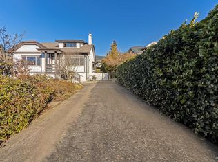 2317 Kings Ave, West Vancouver, BC V7V2C3