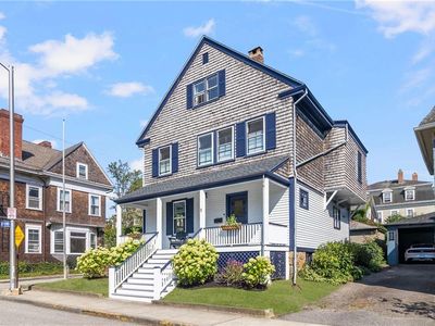 5 Mount Vernon St, Newport, RI, 02840