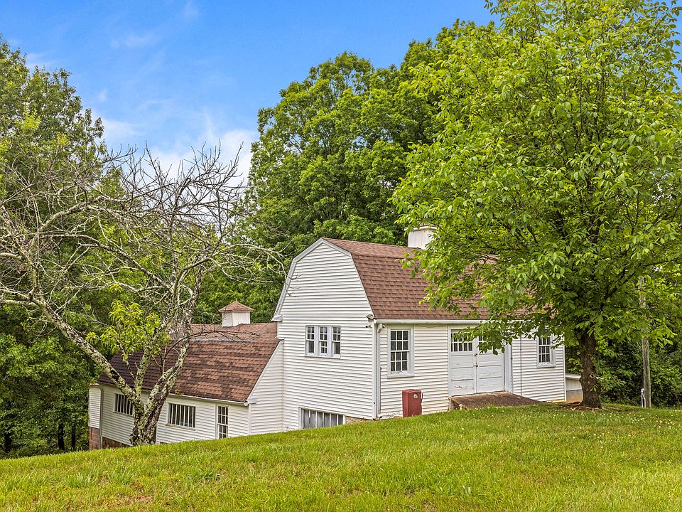 76th image of 209 Browntown Rd