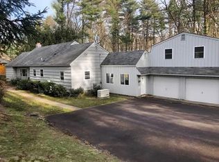 21 Highland Rd, Boxford, MA 01921