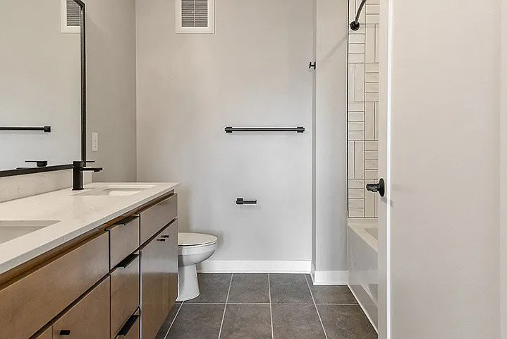 The Bohen Apartments — Photo 64
