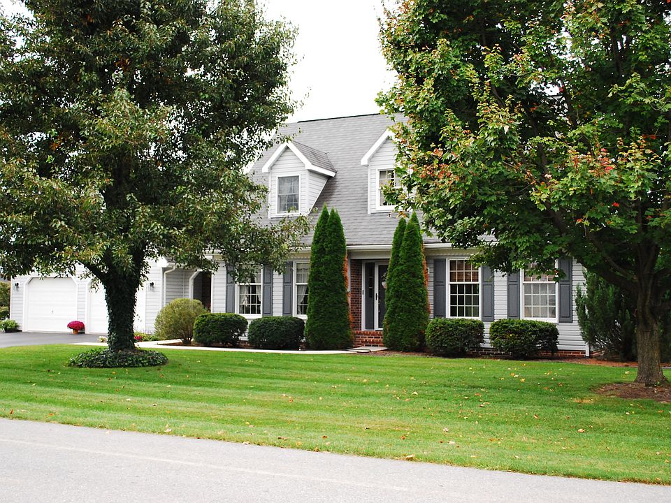 Beautiful Custom Cape Cod Home
