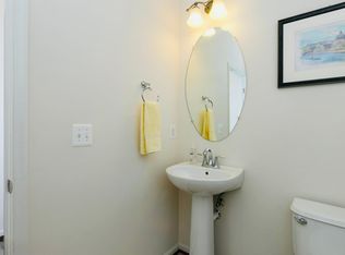 22688 Flowing Spring Sq, Ashburn, VA 20148