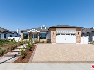 10166 Wealtha Ave, Sun Valley, CA 91352