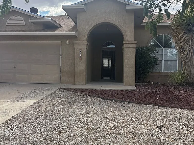 2341 Wheeler Peak Dr NE — Photo 2