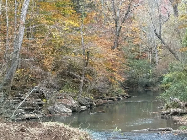 2800 Hills Creek Rd, McMinnville, TN 37110