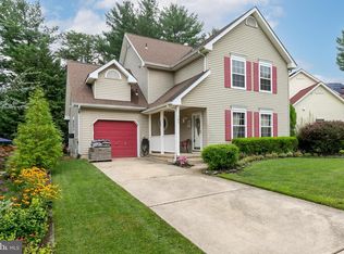 109 Stoneham Dr, Glassboro, NJ 08028