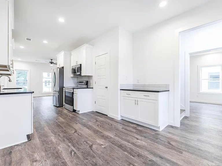 107 Leisure Pointe Cv — Photo 7