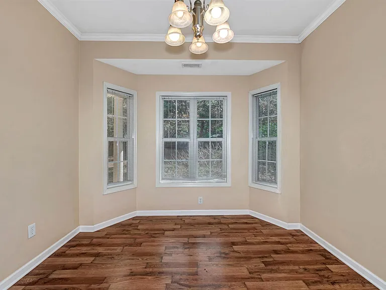 109 Dupont Cir — Photo 5