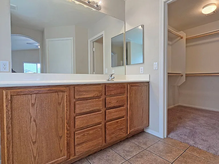25805 W Dunlap Rd — Photo 11