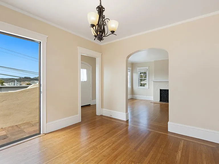 31 Canyon Dr — Photo 6