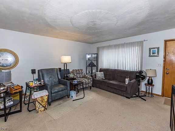 3rd image of 1969 & 1973 Conwill Rd