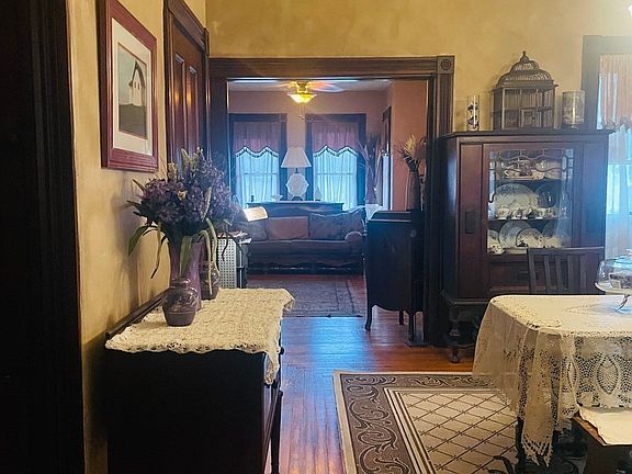 5th image of 38 Purchase St