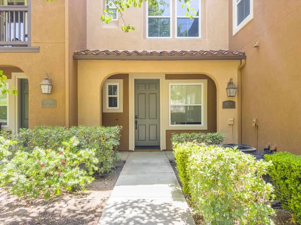 10536 Calle Tamarindo Unit 3, San Diego, CA 92127