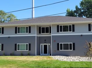 Woodline Condos, Waterloo, IA 50701