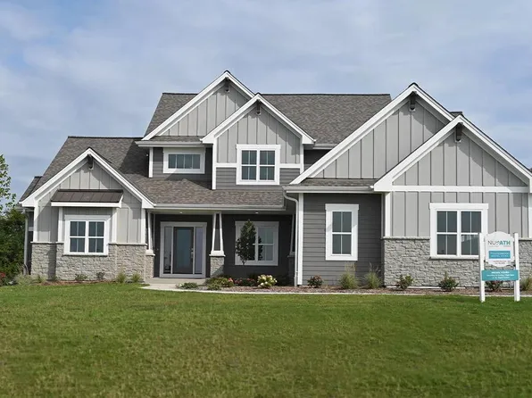 14141 N Lake Shore DRIVE, Mequon, WI 53097