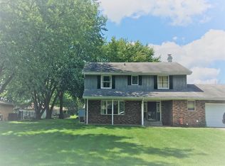 370 N Garfield St, Coal City, IL 60416