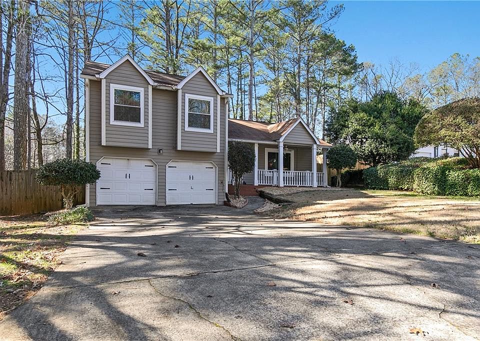 1st image of 130 Sheringham Dr